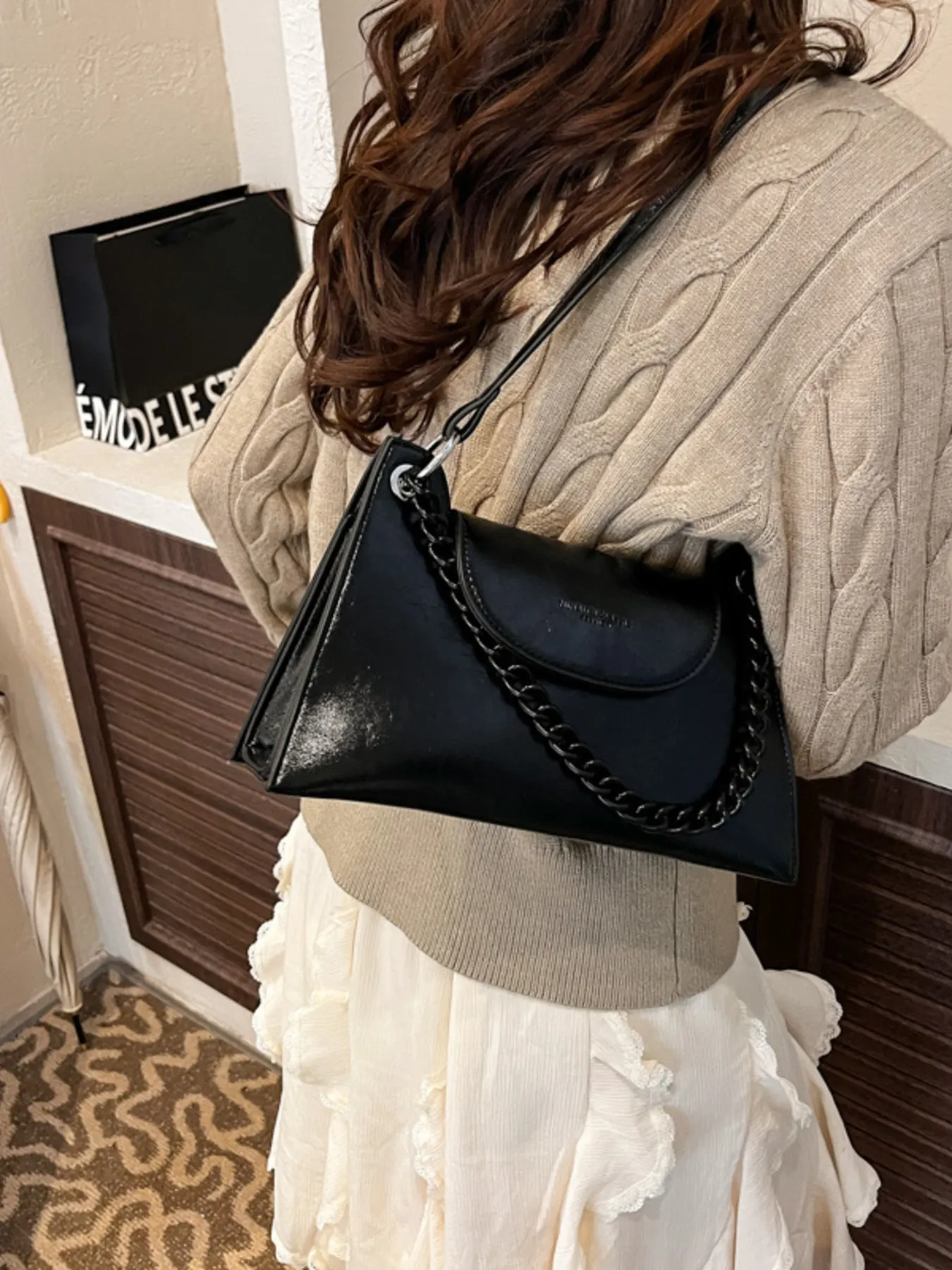 Chain Decor Flap Crossbody Bag - Black