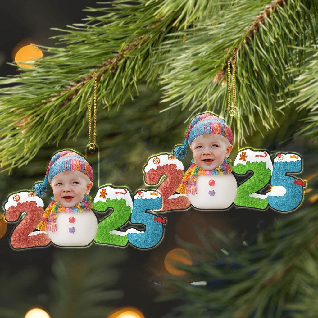 Celebrate A Festive Season With This Delightful Custom Ornament
