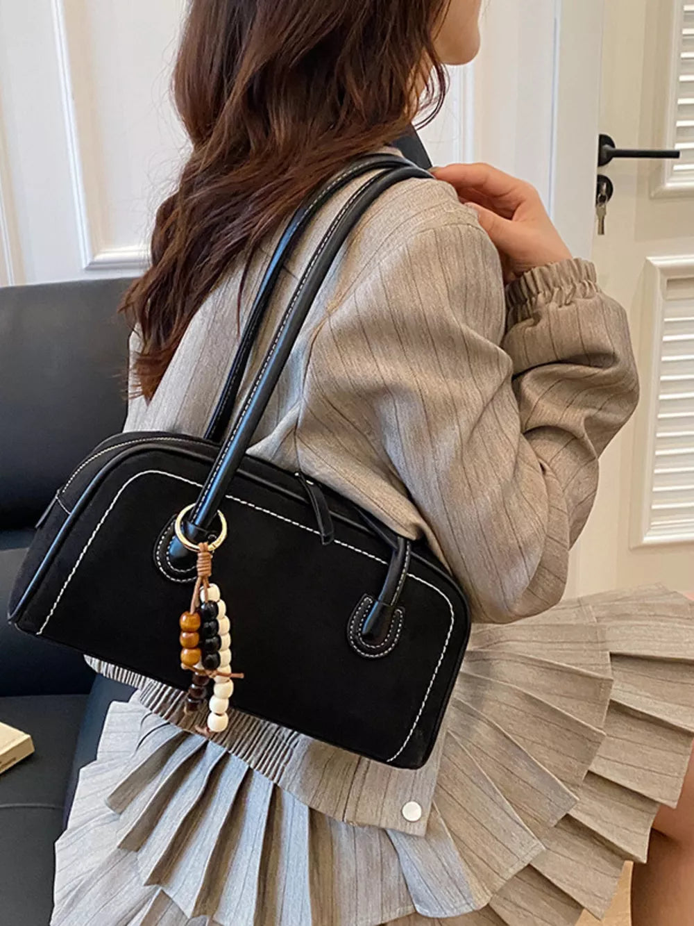Zipper Closure Shoulder Bag