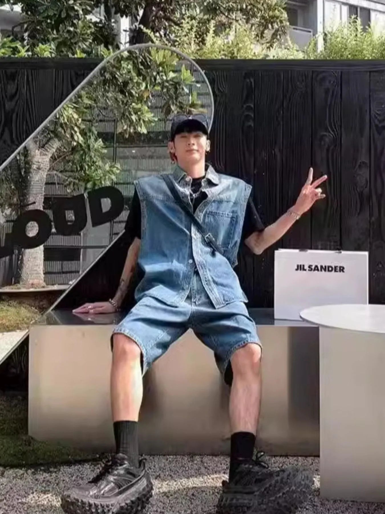 f26cbb88-dbec-43ea-9de9-e46ecbd276a1-Max-Origin